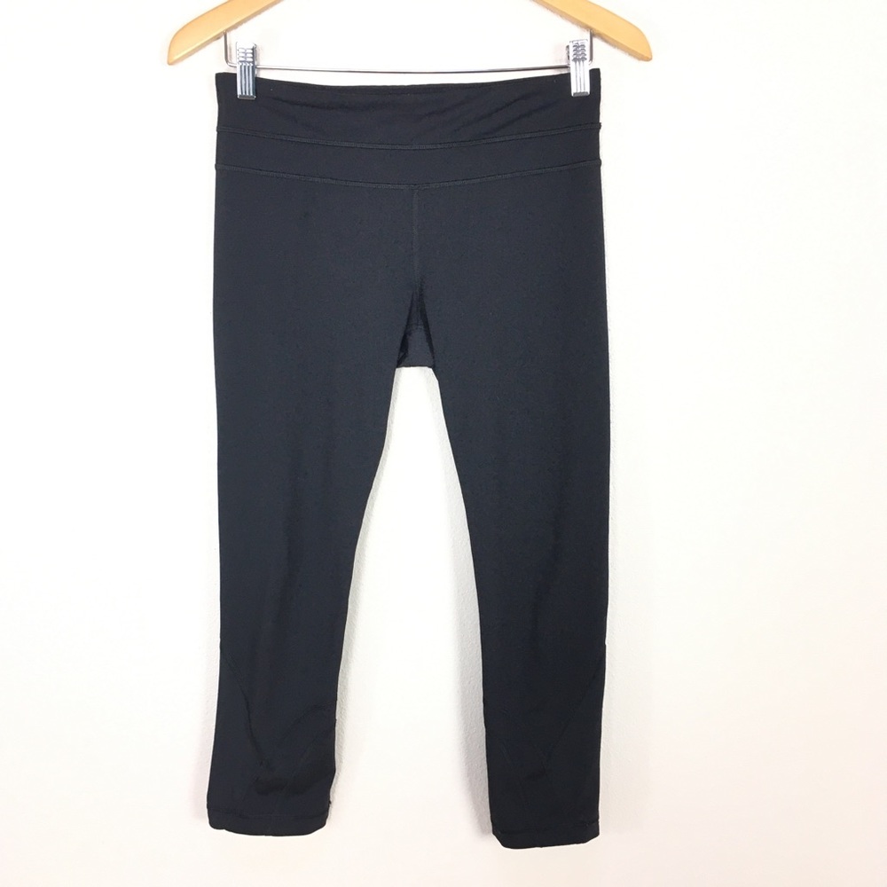 Lululemon Run Inspire Solid Black Crop Legging Women’s‎ Sz 6